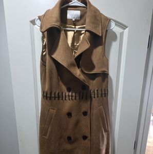 Luxaris Brown Sleeveless Trench Coat